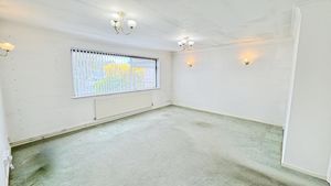 Beacon Close- click for photo gallery